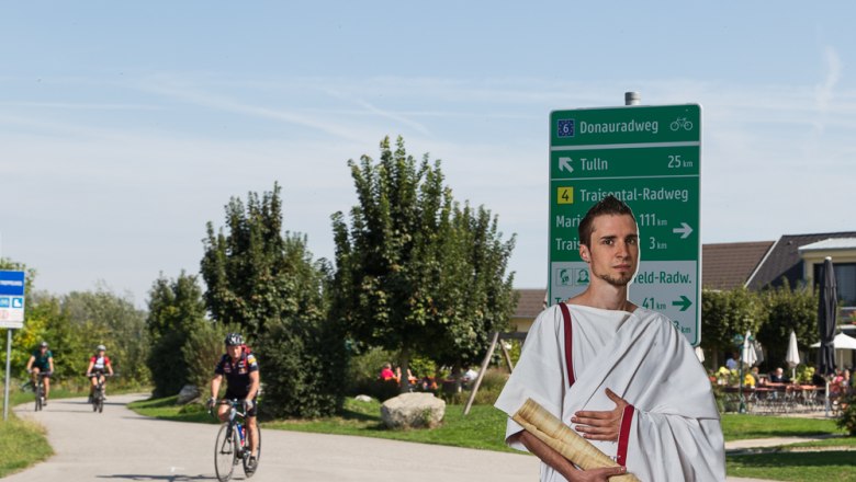 Kulturleitsystem: Sprechende Römer in Traismauer, © Stadtgemeinde Traismauer Kulturleitsystem: Sprechende Römer in Traismauer, © Stadtgemeinde Traismauer