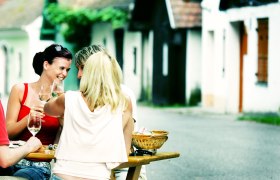 td-ahrenberger-kellergasse-1-c-mostviertel-tourismus-weinfranzat_1, © Mostviertel Tourismus Weinfranza td-ahrenberger-kellergasse-1-c-mostviertel-tourismus-weinfranzat_1, © Mostviertel Tourismus Weinfranza