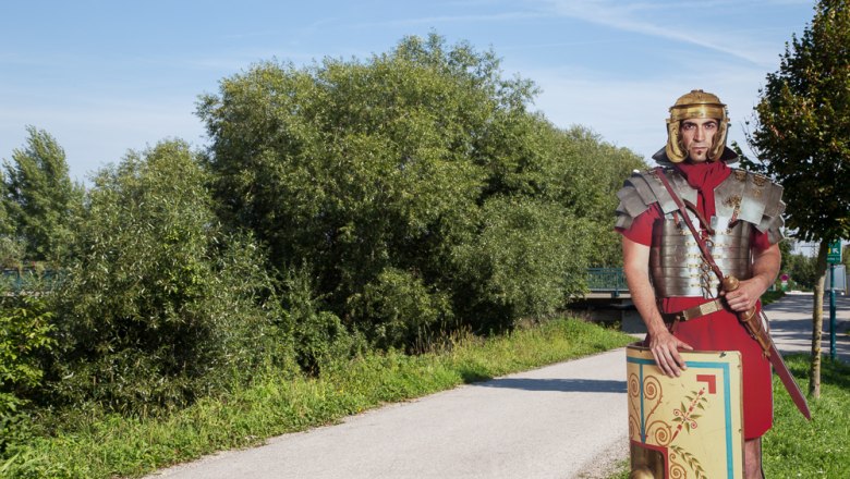 Kulturleitsystem: Sprechende Römer in Traismauer, © Stadtgemeinde Traismauer Kulturleitsystem: Sprechende Römer in Traismauer, © Stadtgemeinde Traismauer