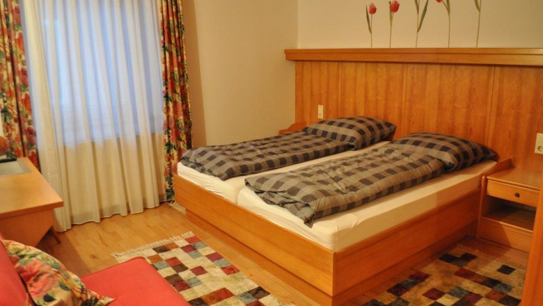 Zimmer im Gästehaus Kaiblinger, © Gertrude Schöndorfer Zimmer im Gästehaus Kaiblinger, © Gertrude Schöndorfer