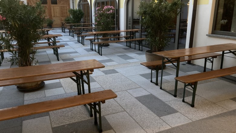 Heurigen Eckl Rundbogenfenster, © Heurigen Eckl