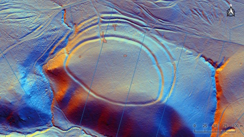 Fr&uuml;hbronzezeitliche Befestigungsanlage, gesch&uuml;tzt von mehreren W&auml;llen und Gr&auml;ben, &copy; Alexandra Krenn Leeb