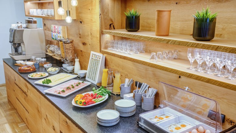 Reichhaltiges Frühstücksbuffet