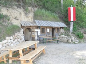 Wohnhöhle, © ZVG Gemeinde
