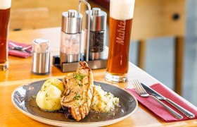 Schweinsbraten, &copy; Fototstudio H&ouml;finger
